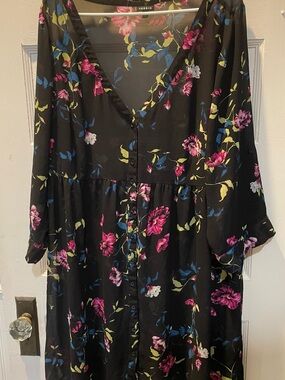 Torrid Black Floral Button-Front Midi Dress with Pink & Blue Blooms, Size 2, 2X